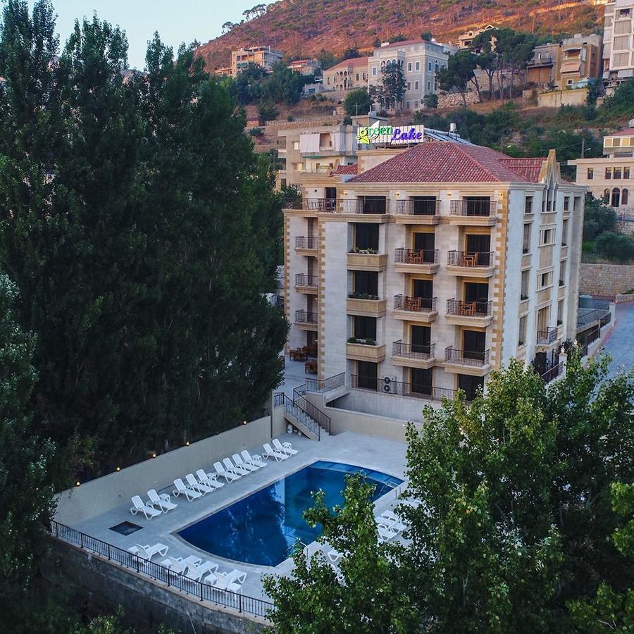 Green Lake Hotel - Jezzîne 외부 사진